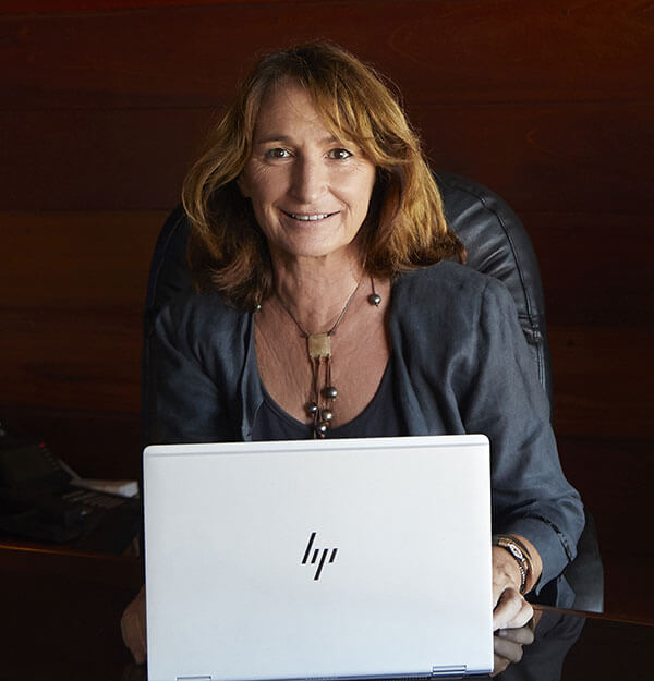 Sylvie RICOUR-BRUNIER, Notaire